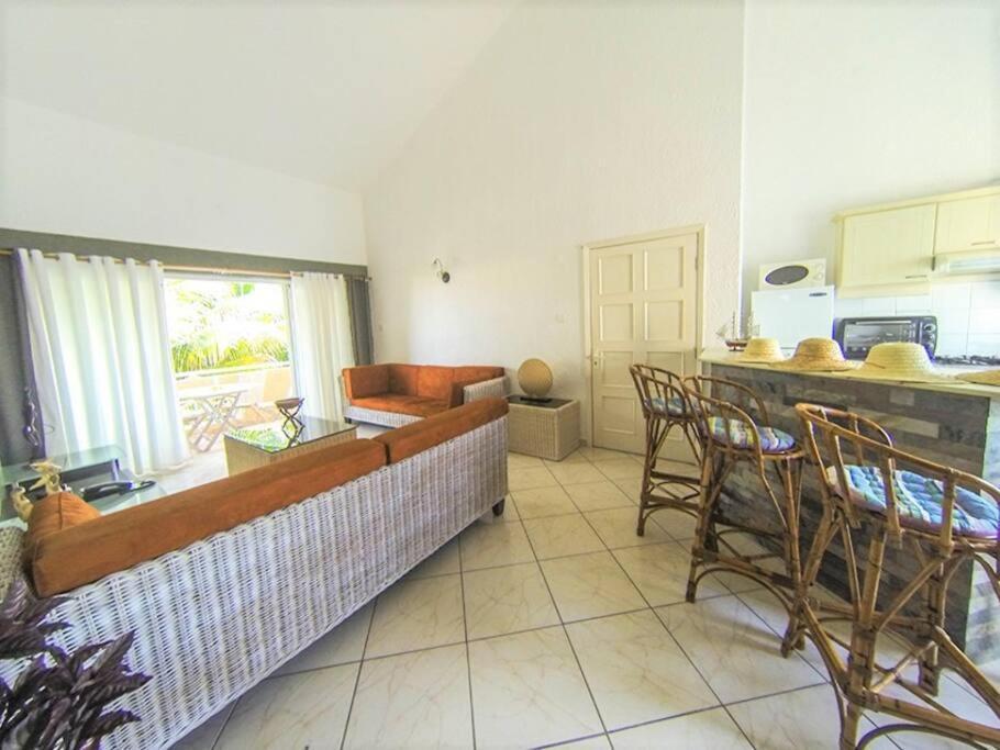 Charming Residence Near The Beach-Orchidees Flic en Flac Экстерьер фото